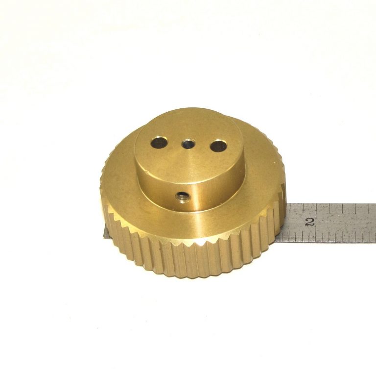 Larger fine focus knob